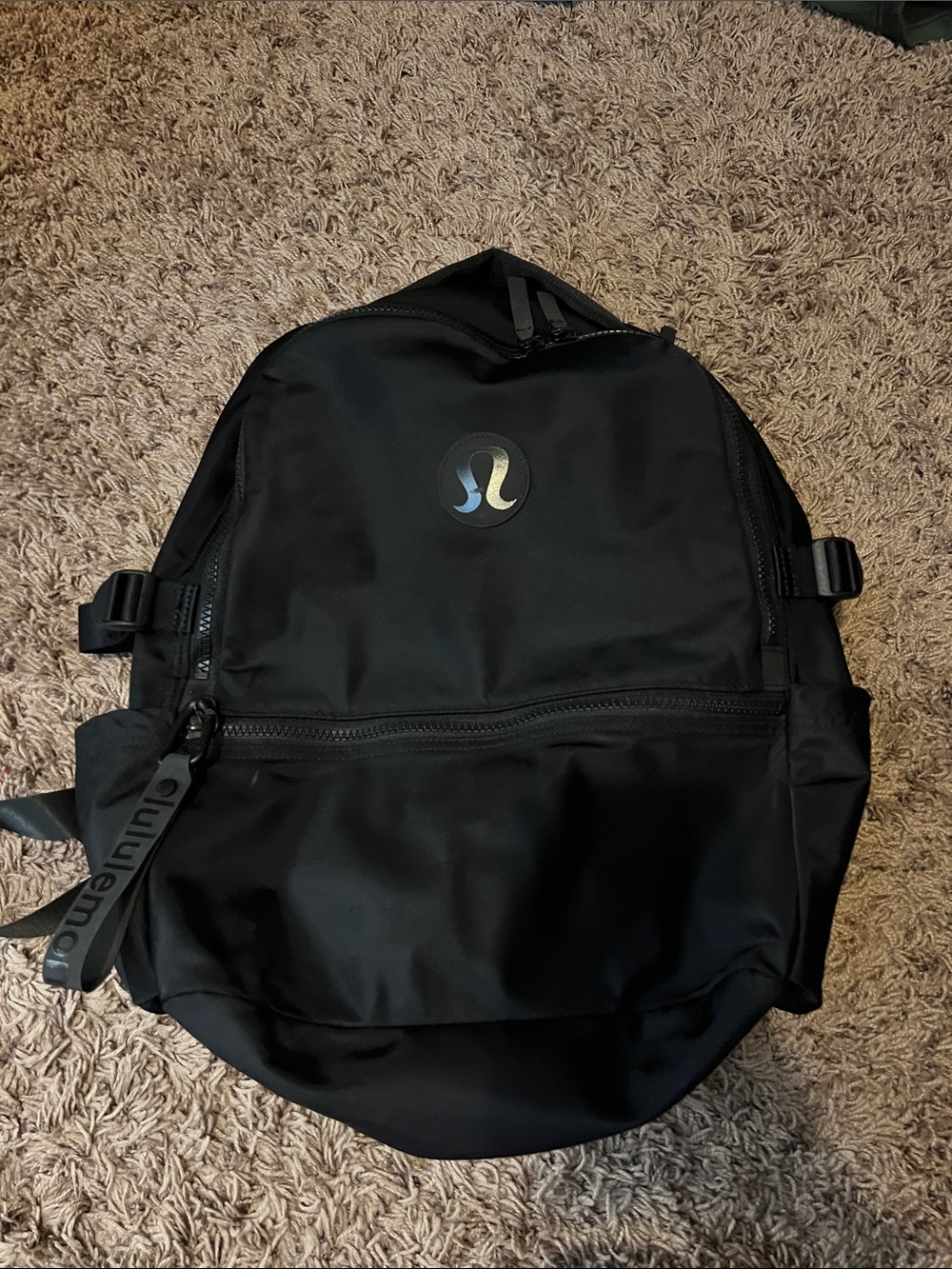 lululemon athletica Black Men's Everyday Backpack with Front Zip Pocket